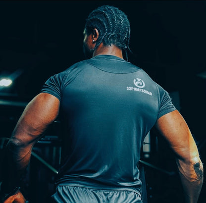 short sleeve stretch body hug t-shirt